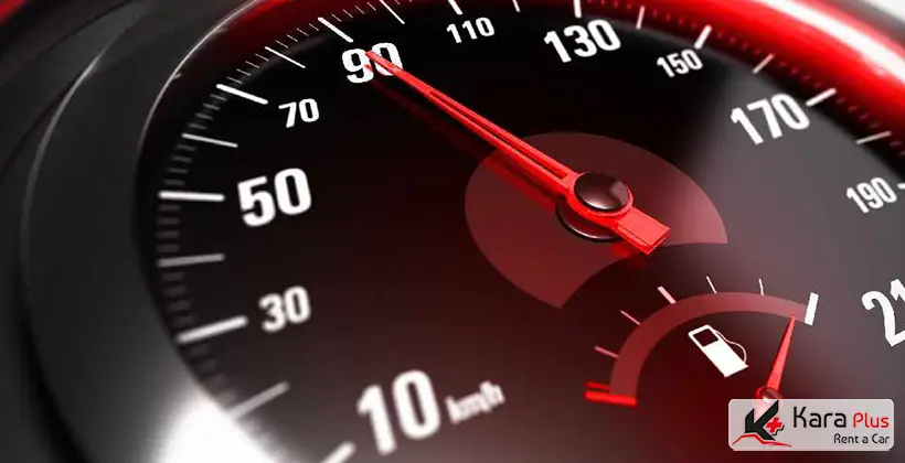 آگاهی از قوانین رانندگی در دبی برای گردشگران