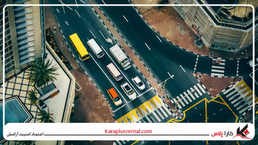 قوانین رانندگی در دبی: هر آنچه باید بدانید!