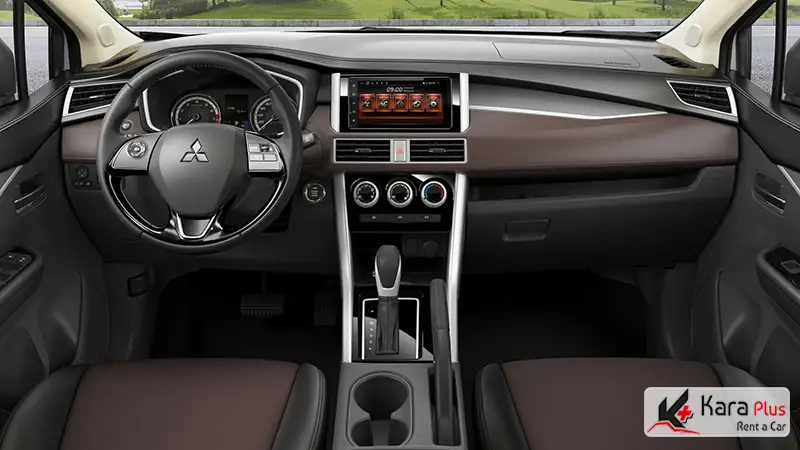 امکانات رفاهی و آپشن میتسوبیشی 7 نفره XPANDER