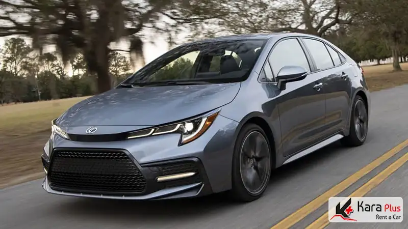 درخشش تویوتا لوین مدل 2024 در جاده