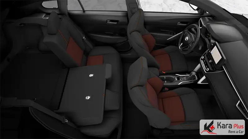 نمایی از اتاق تویوتا crolla cross مدل 2024