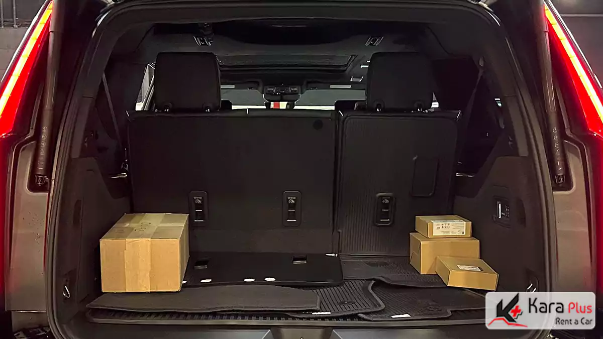 فضای جادار صندوق کادیلاک اسکالید مخصوص سفرهای دسته جمعی