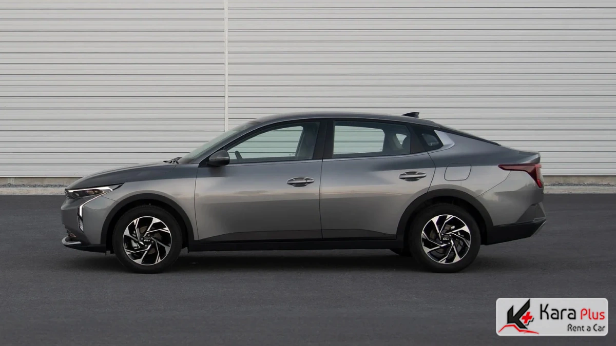 طراحی داخلی و خارجی کیا K3 محبوب اجارهکنندگان در دبی